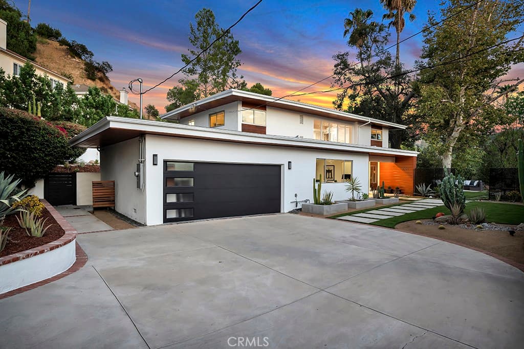 4391 Pampas Road