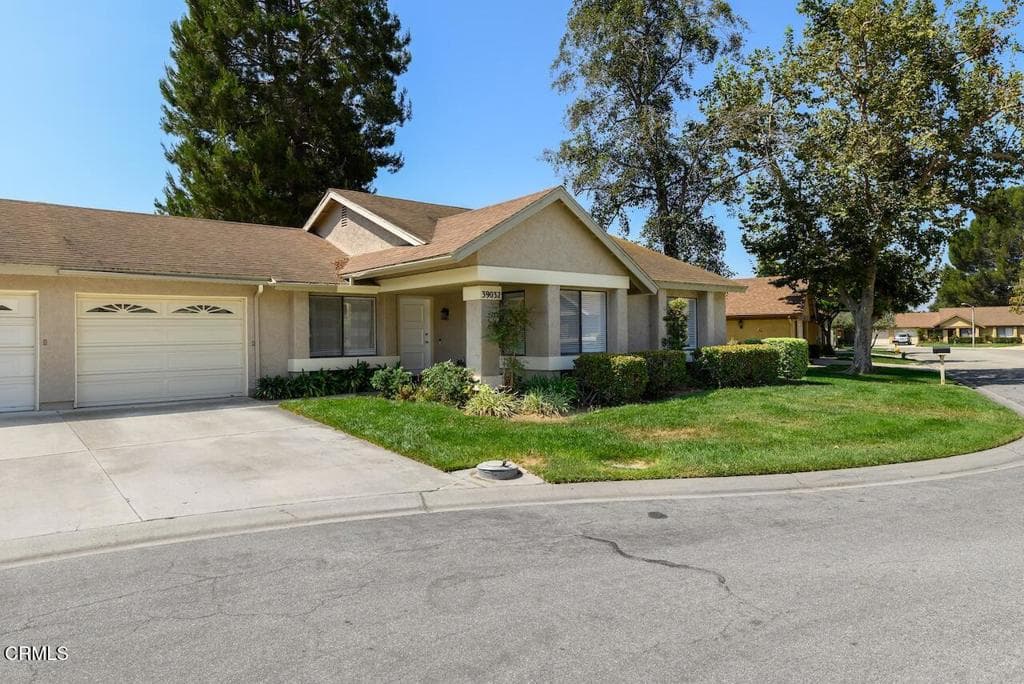 39032 Village 39