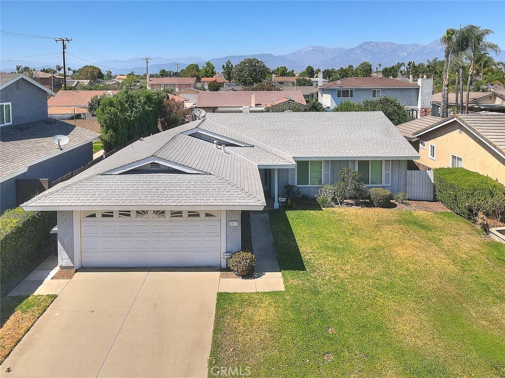 4312 Rainier Court