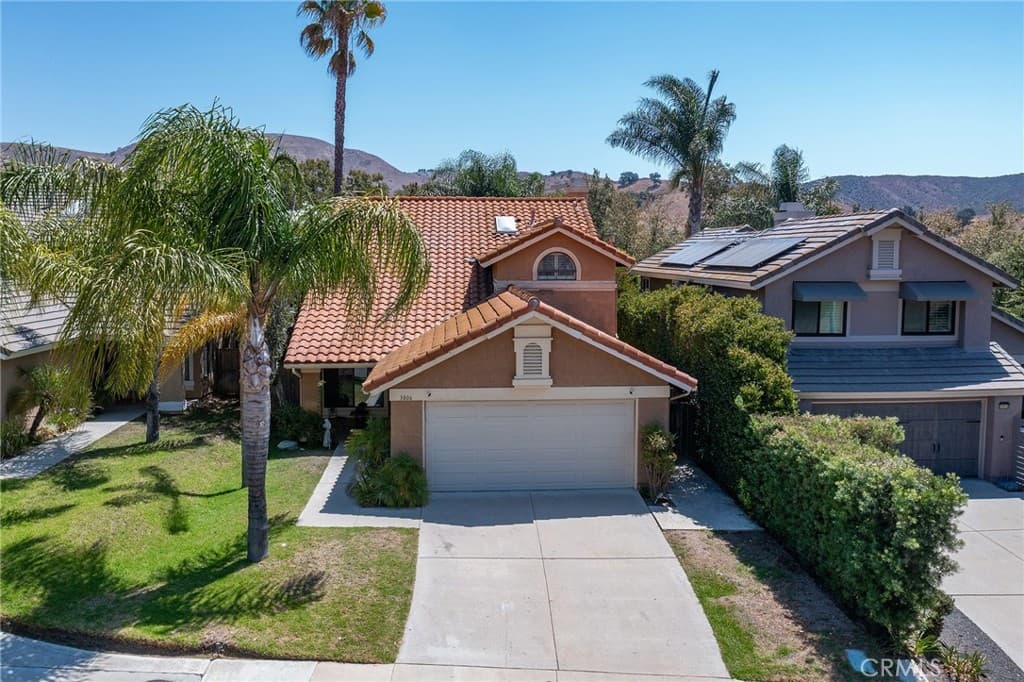 3806 Lost Springs