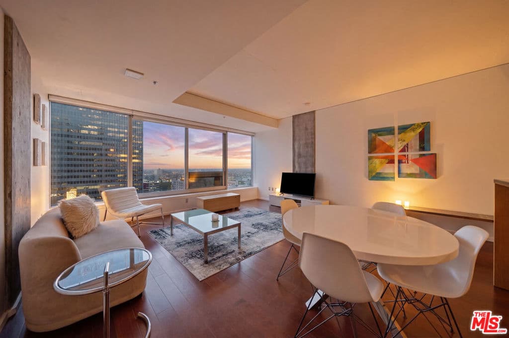 1155 S Grand Avenue 1405