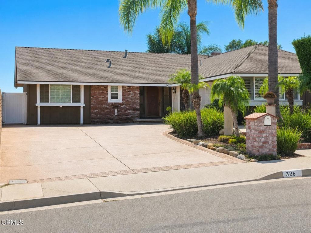 326 N Steckel Drive