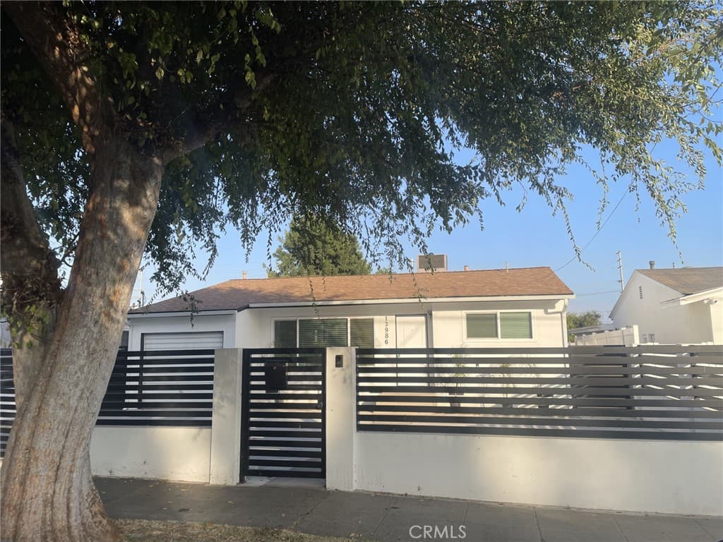 13986 Aztec Street