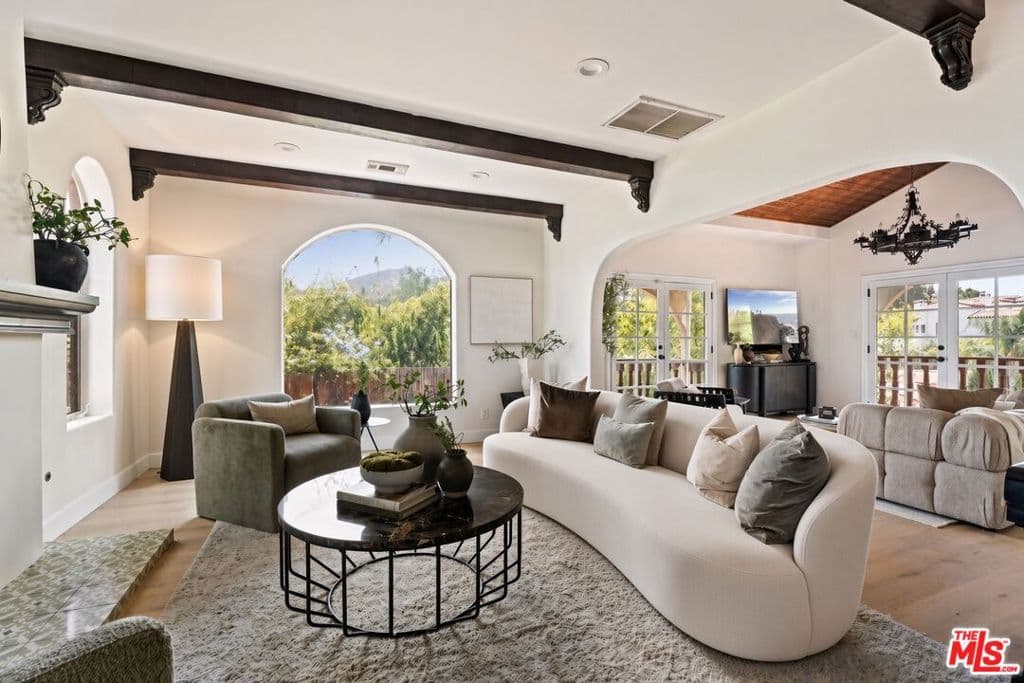 3249 Bennett Drive