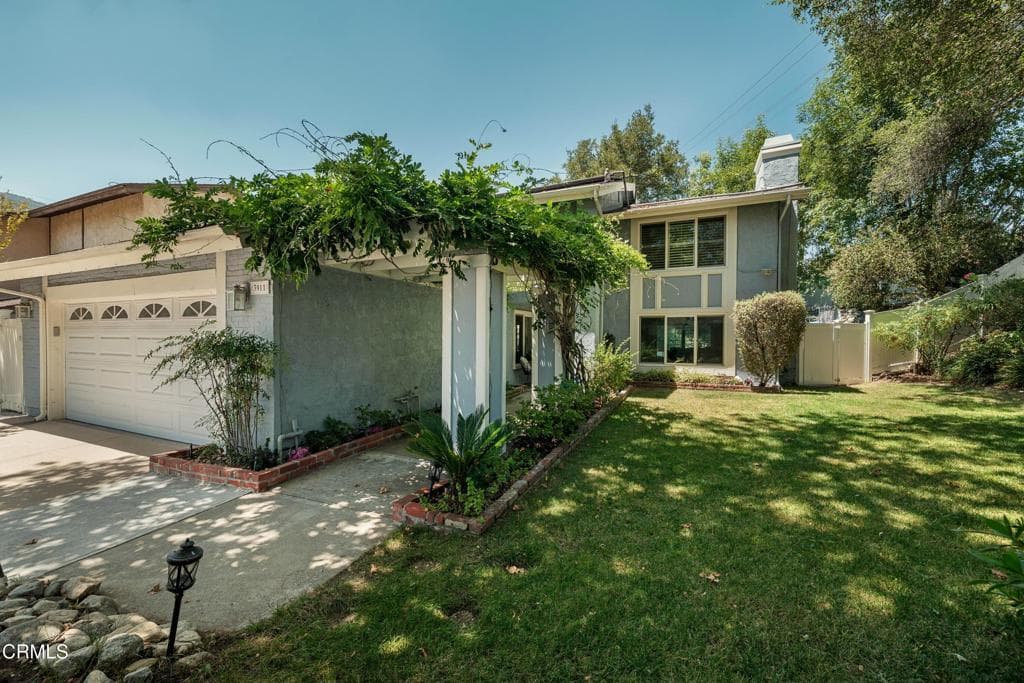 3911 Park Vista Place