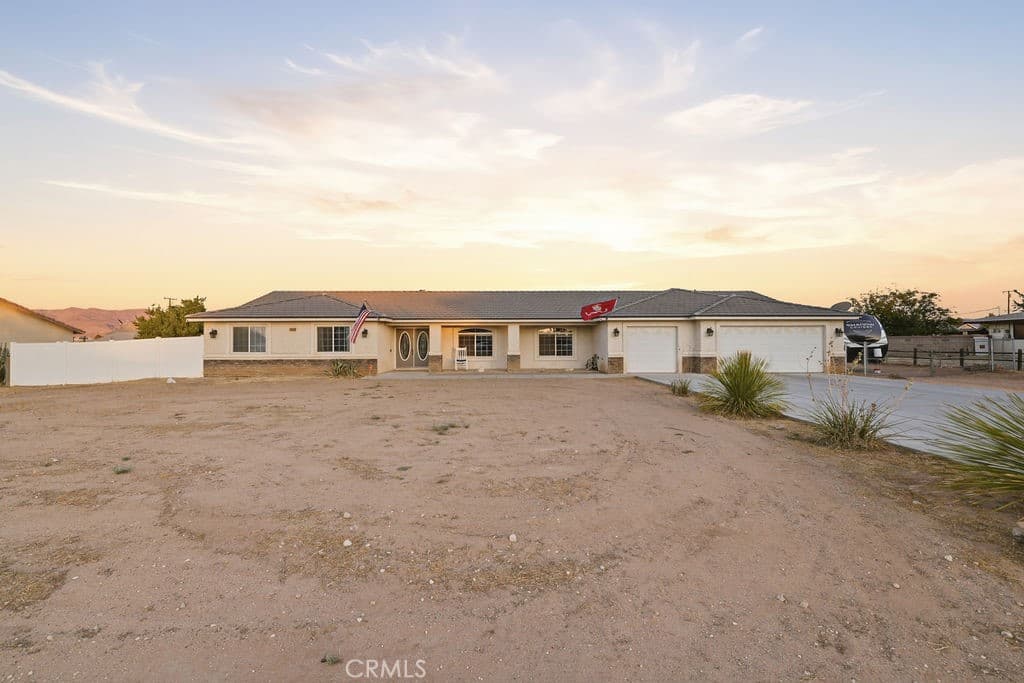 14821 Gayhead Road