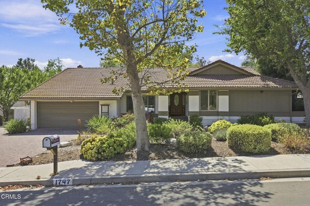 1747 Meander Drive