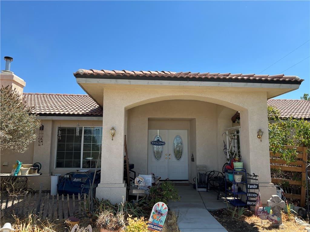 2825 Del Rosa Road