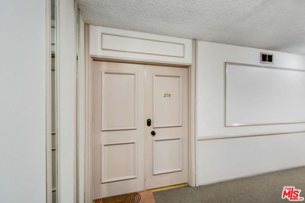 5651 Sumner Way 209