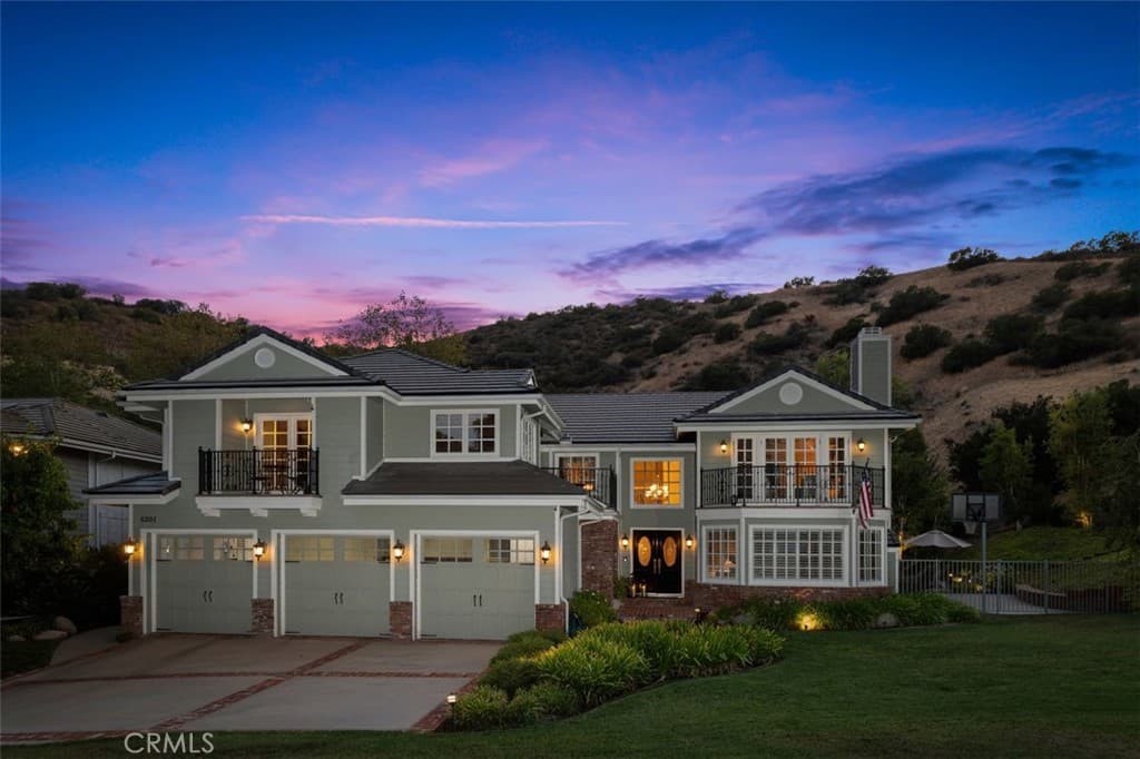8201 Quiet Hills Court