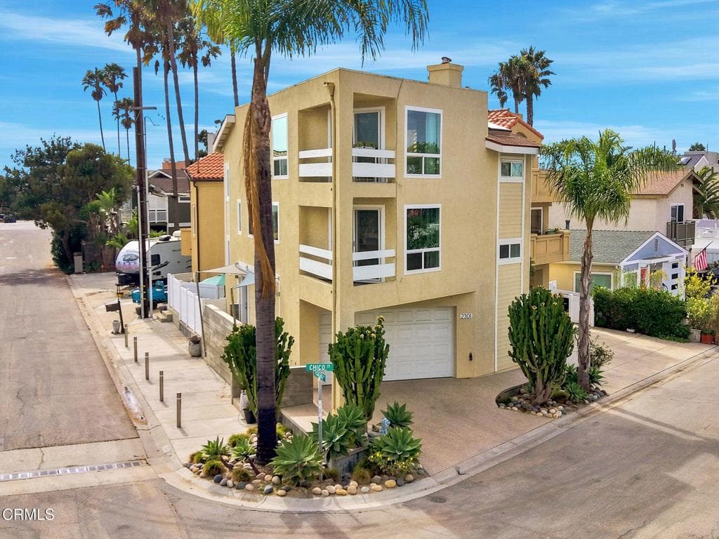 2301 Chico Court