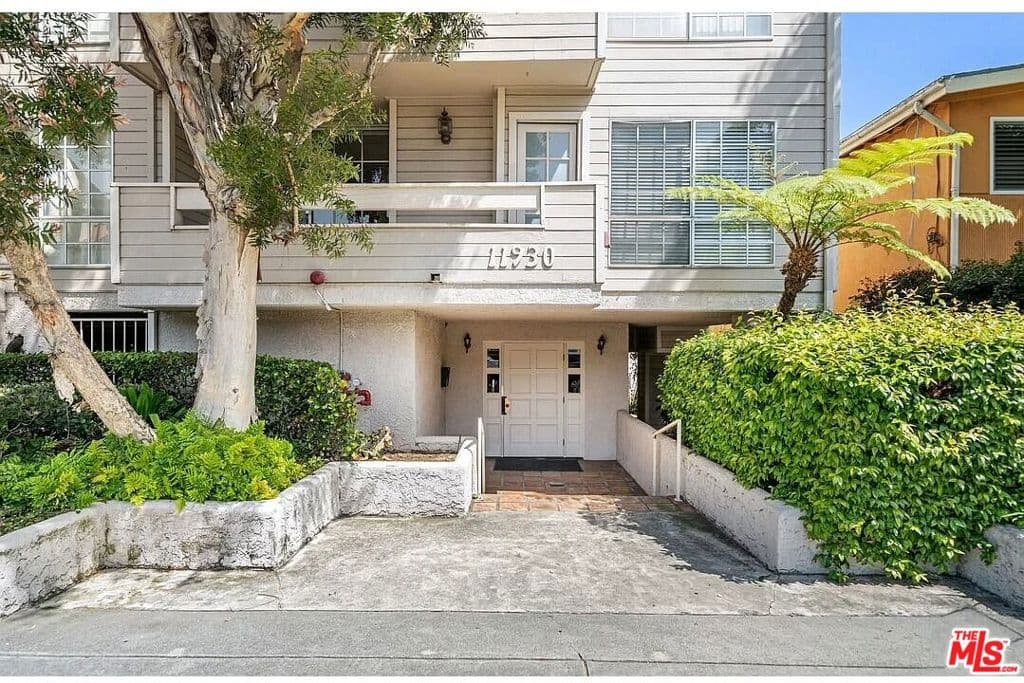 11930 Avon Way 207