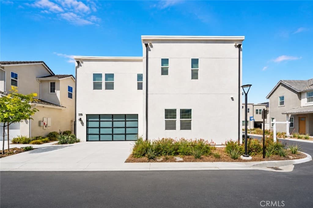 27014 Goldfields Court
