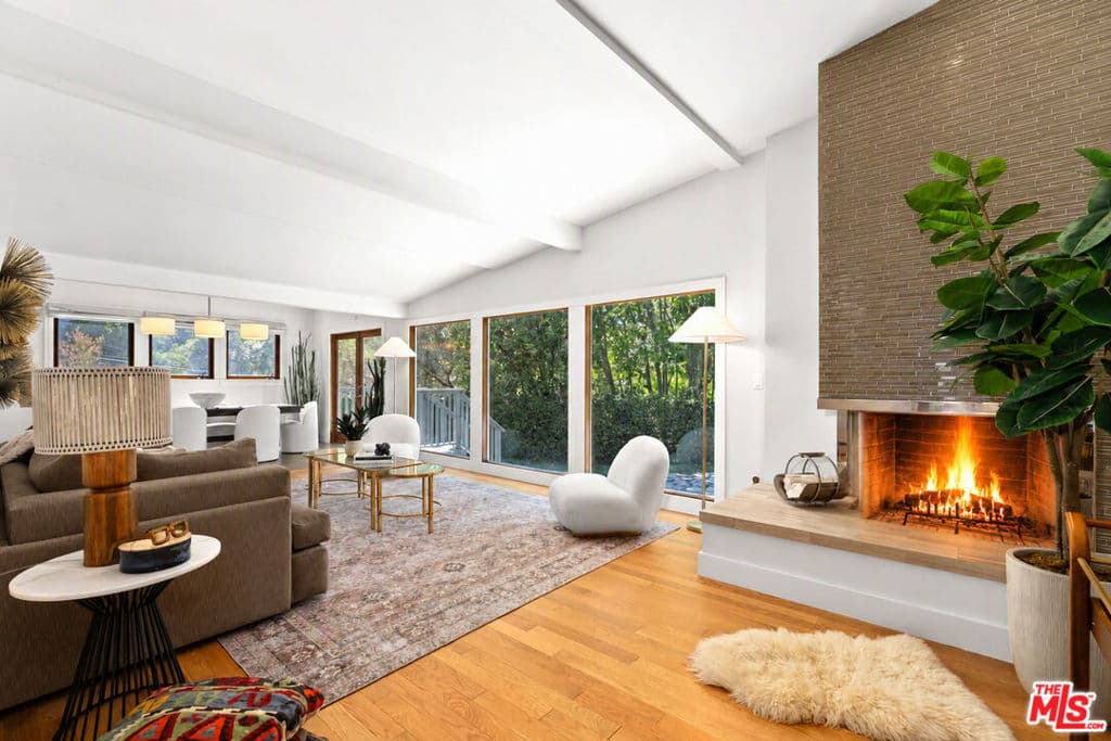 2601 Nichols Canyon Road