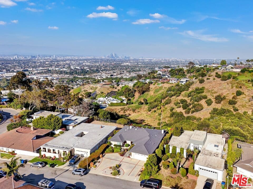 4152 Terraza Drive