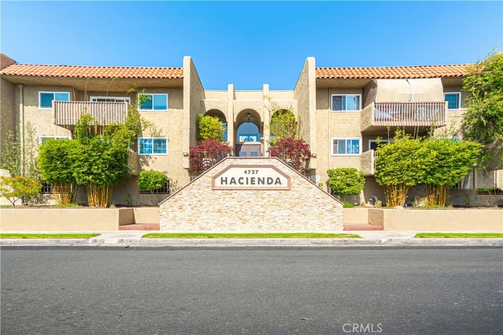 4727 W 147th 210