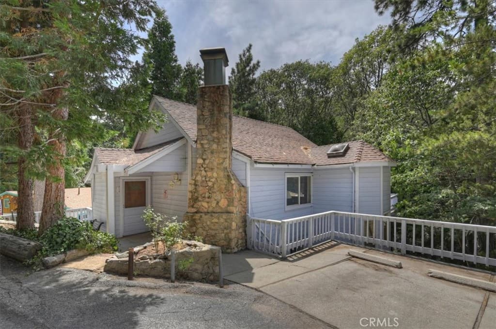 932 Cedar Drive