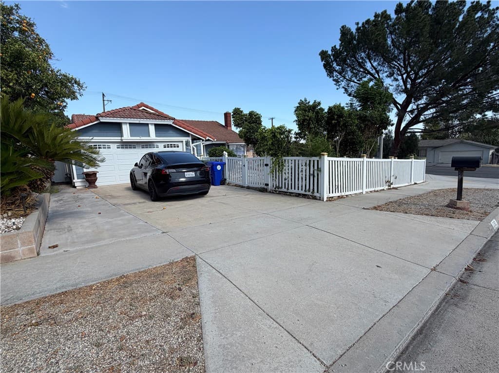 7693 Whitney Court
