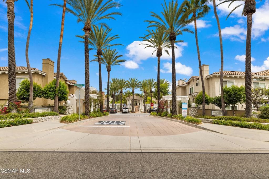 11523 Treeview Court