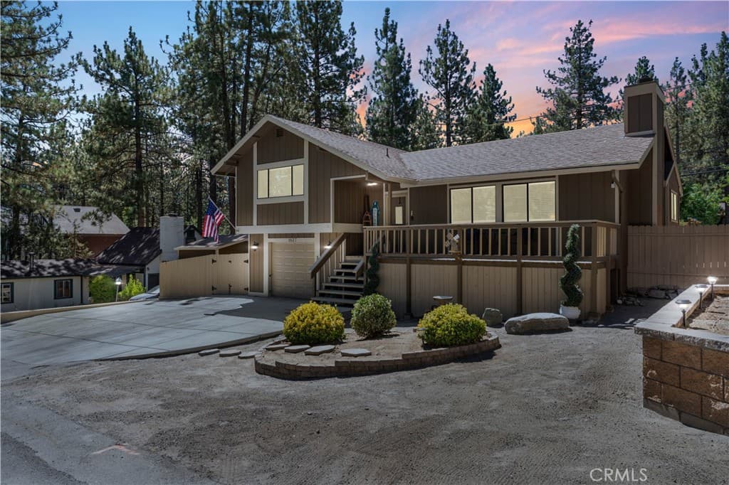 1837 Twin Lakes