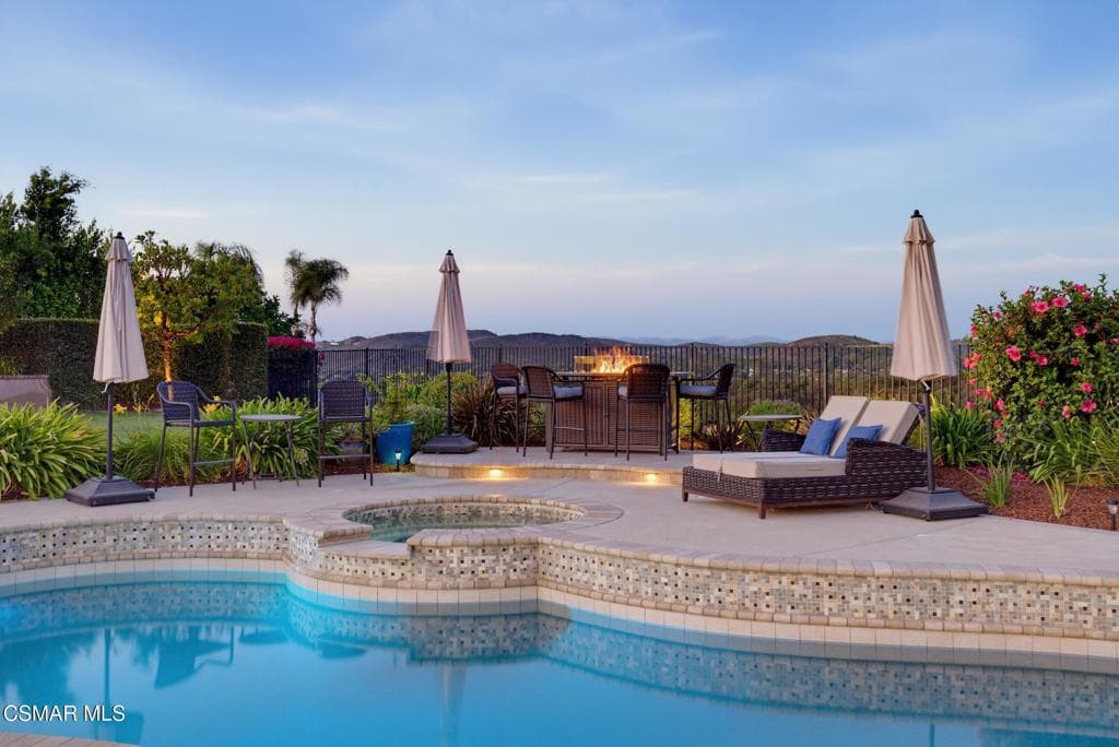 1021 Lynnmere Drive