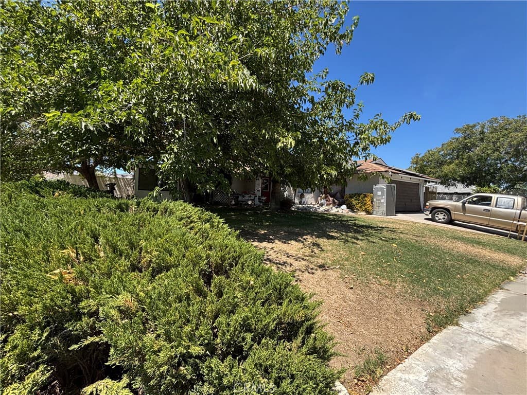 38605 Carolside
