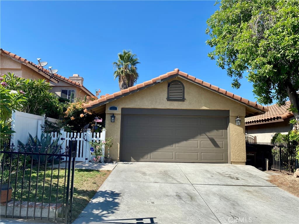 1837 De Carmen Drive