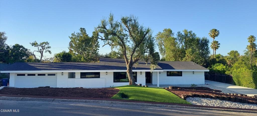 1271 La Jolla Drive