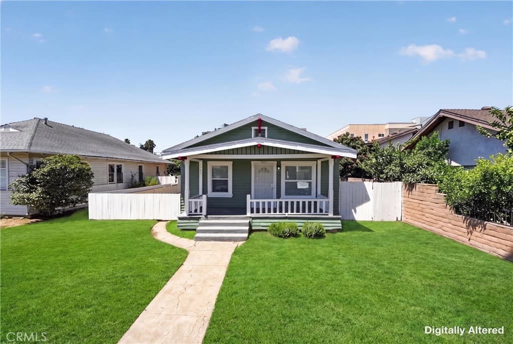 1567 Elm