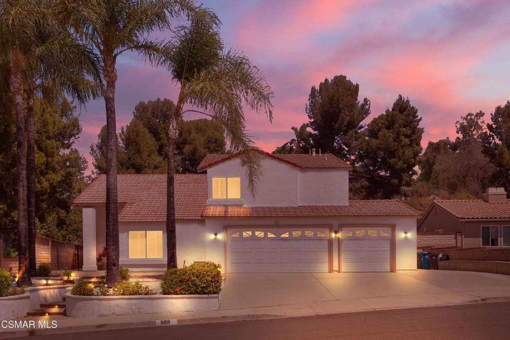 988 Looking Glass Drive
