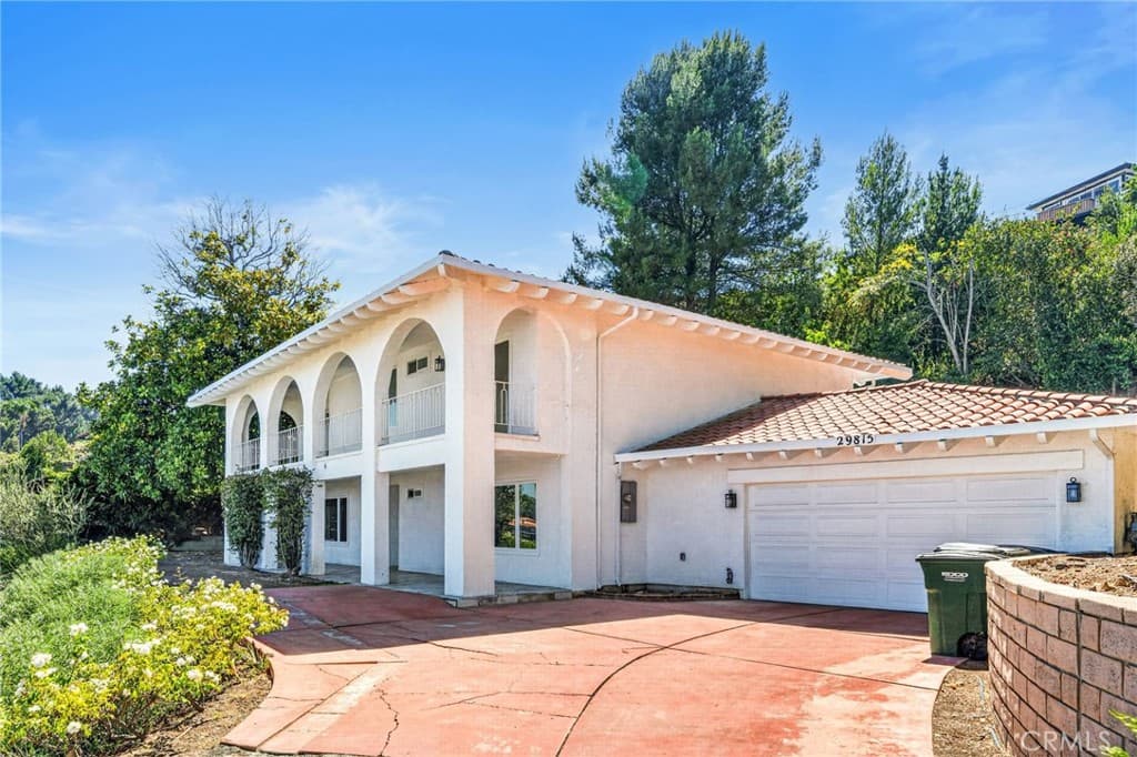 29815 Knoll View Drive