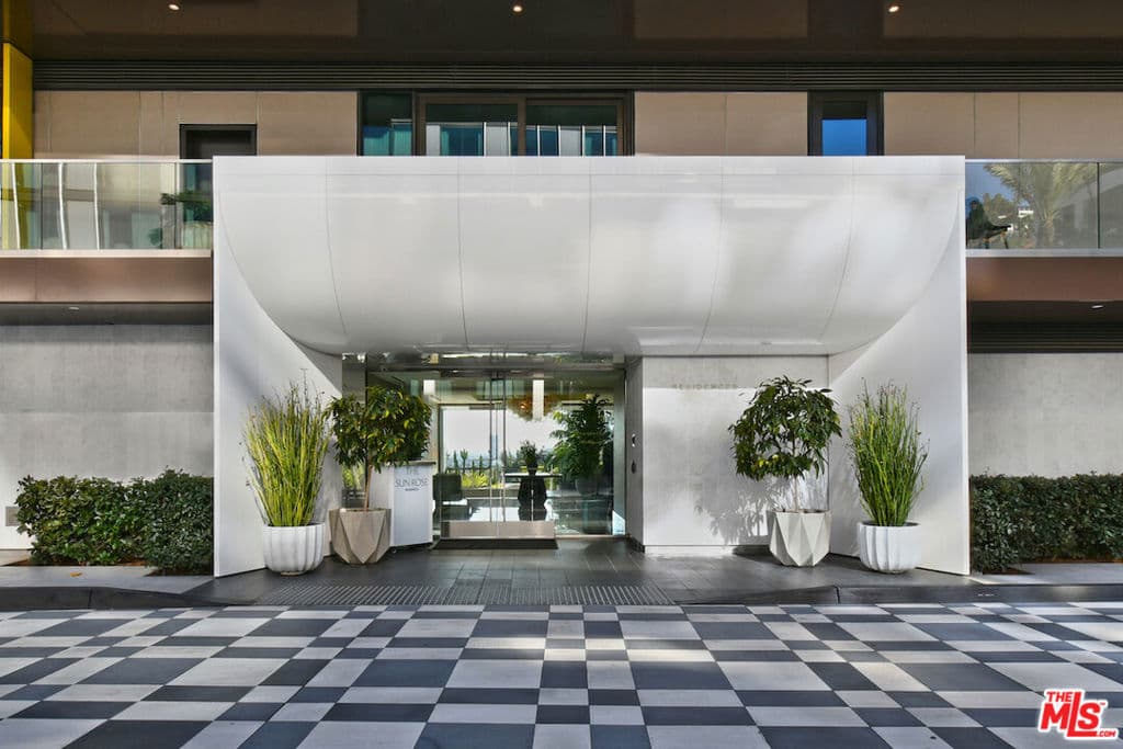 8420 Sunset Boulevard 403