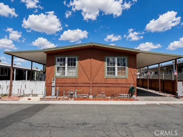 18540 Soledad Canyon Road 147