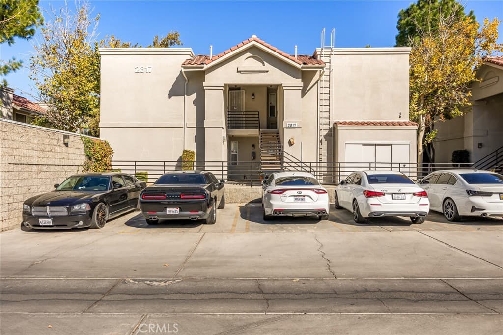 2817 W Avenue K12 250