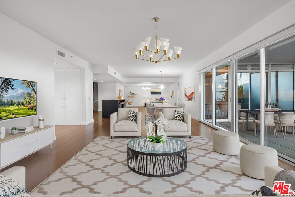 6250 Hollywood Boulevard 4E