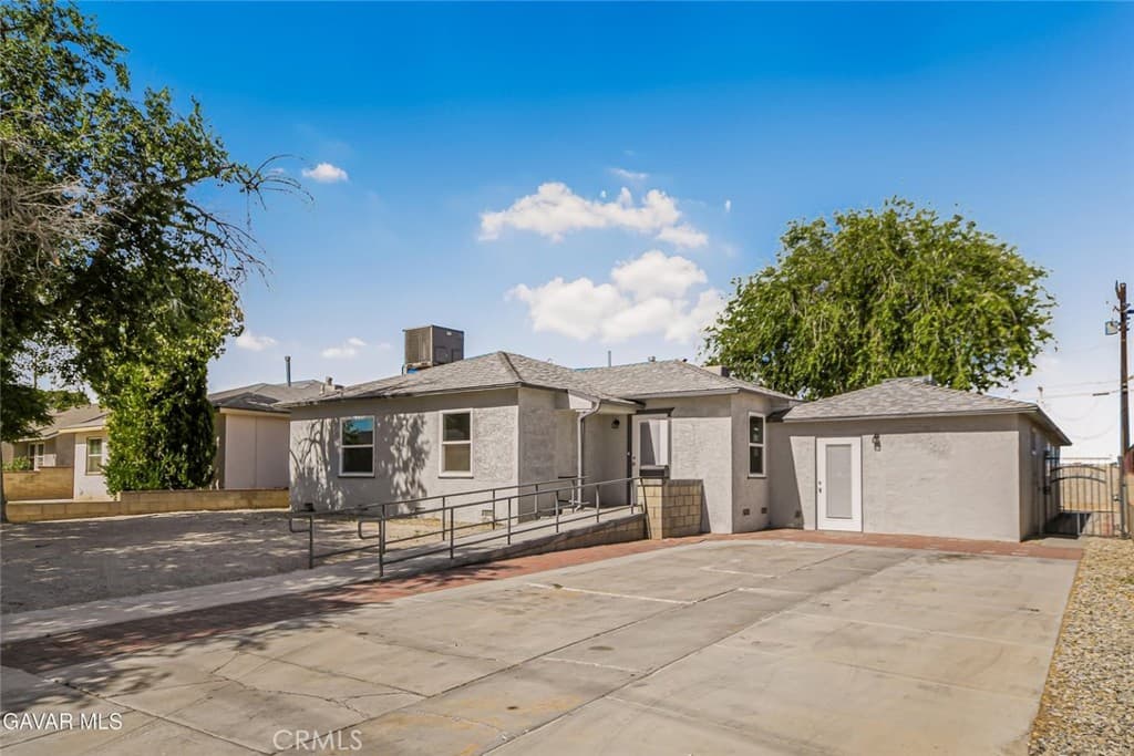 44503 Fern Avenue