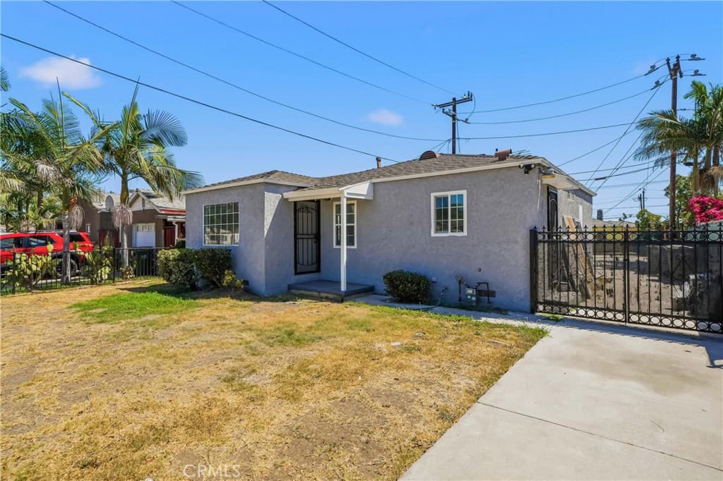 2114 N Bahama Avenue