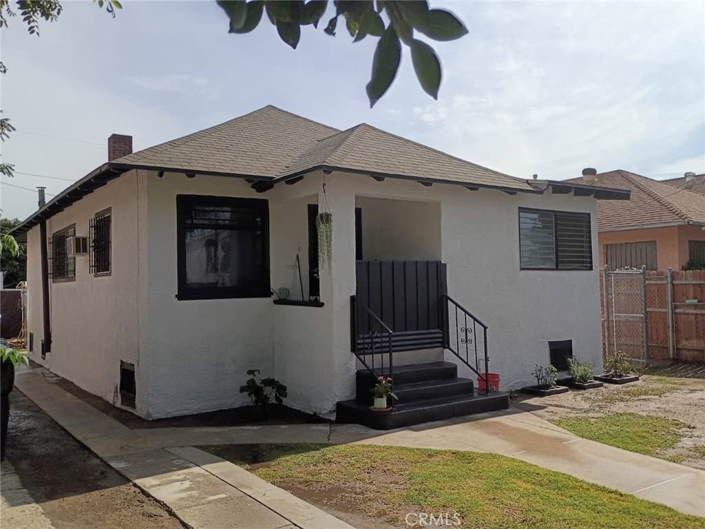 1580 E 45th Street