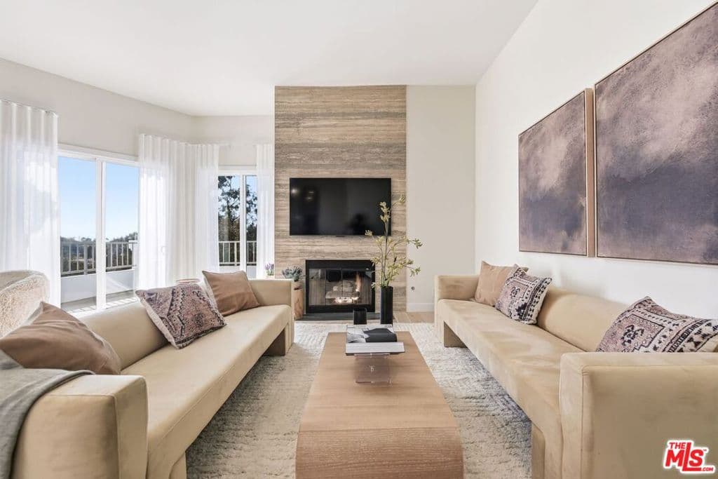 6489 Cavalleri Rd 305