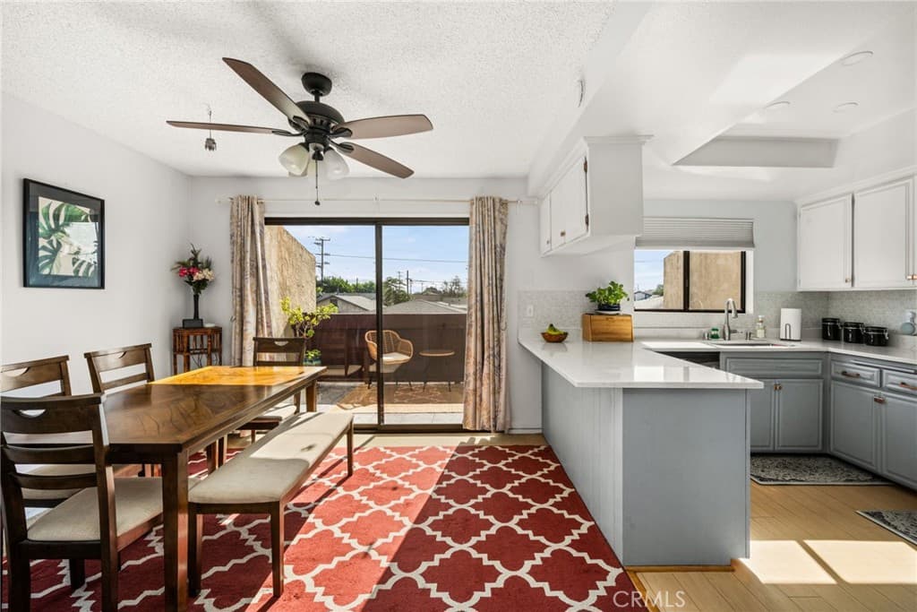 320 W 220th Unit 4