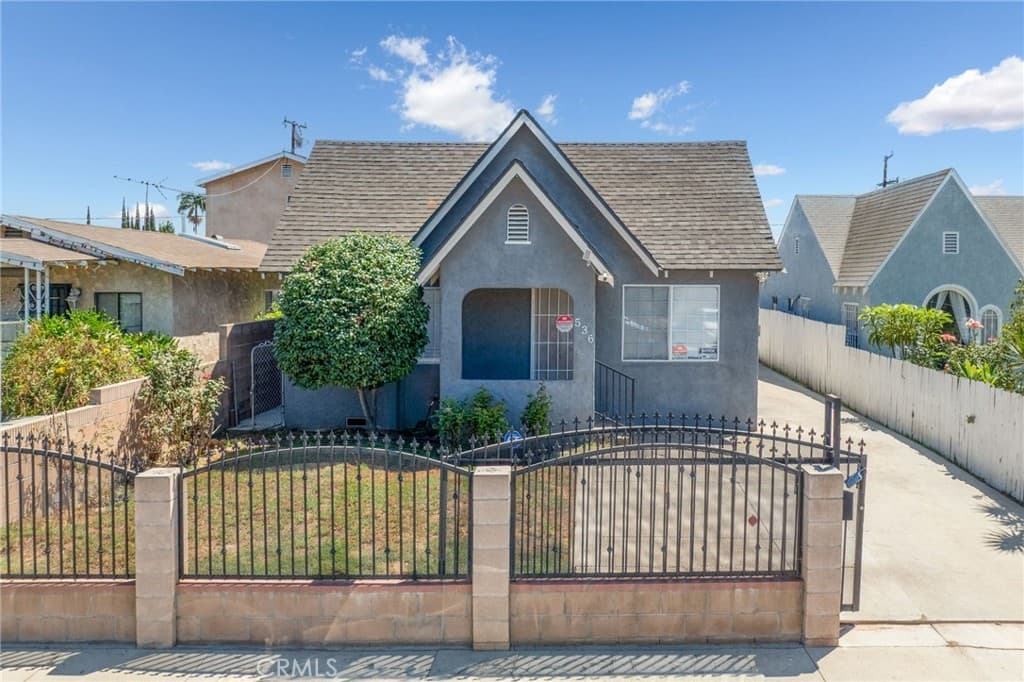536 S Sadler