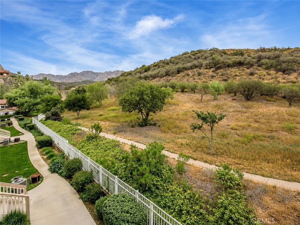 5805 Oak Bend Lane 407
