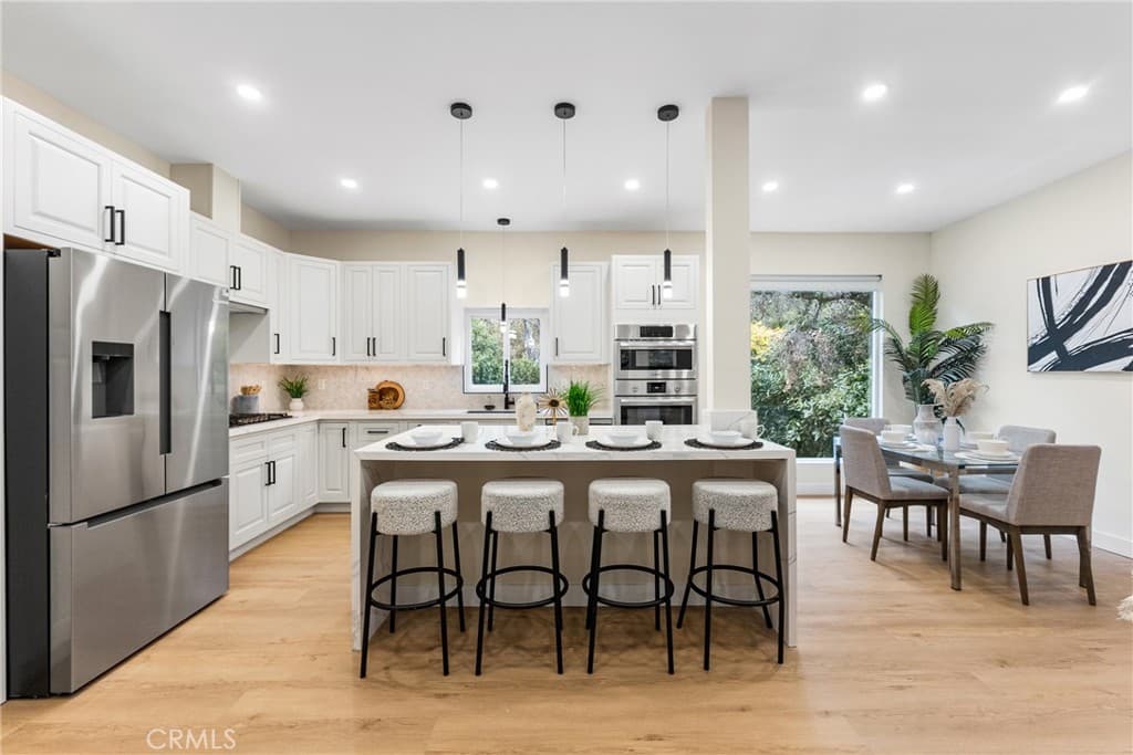 8010 Padre Lane