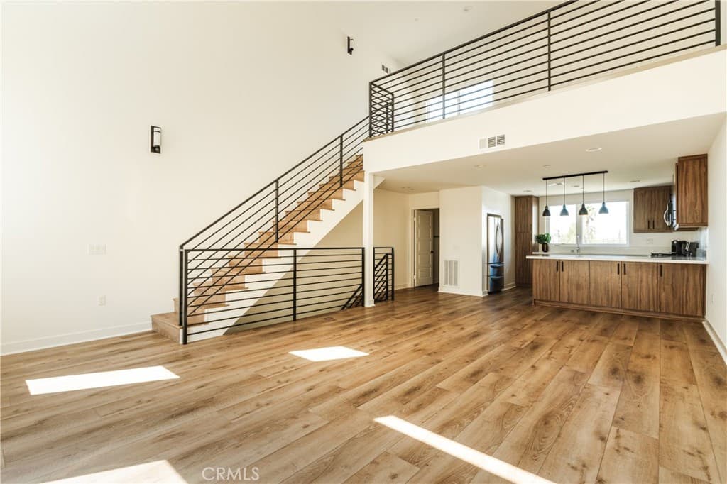 5623 N Bella Blanco