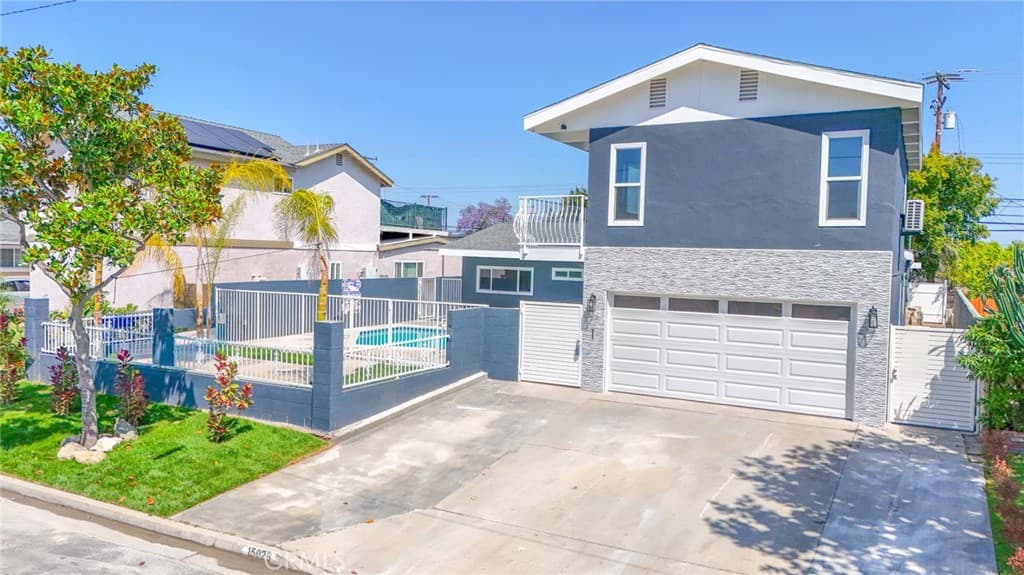 15026 Costa Mesa Drive