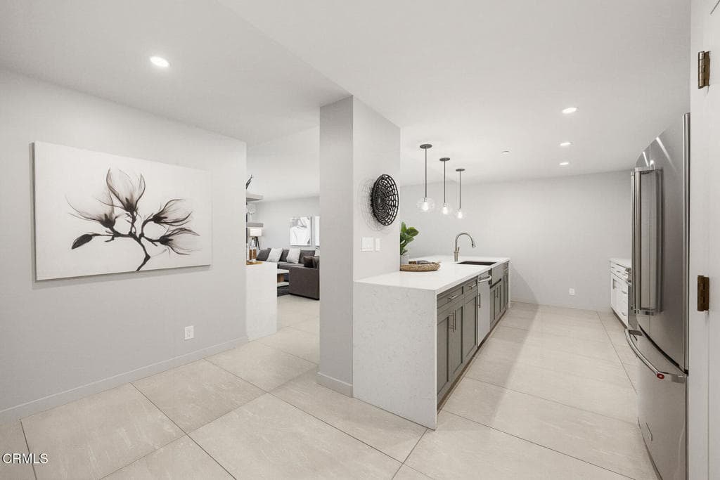 343 Pioneer Drive 101