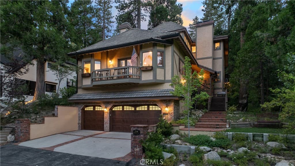 27598 Meadow Bay
