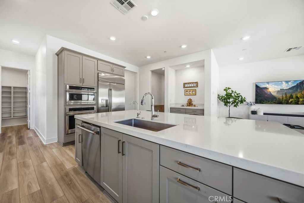 29566 Camino Azar
