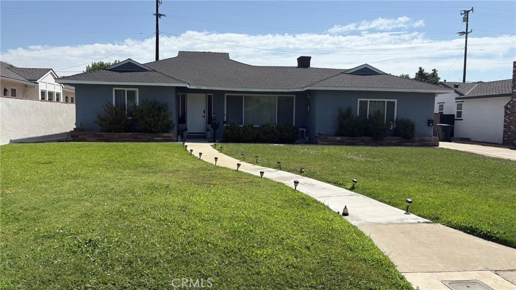 2666 2668 Fairgreen Avenue