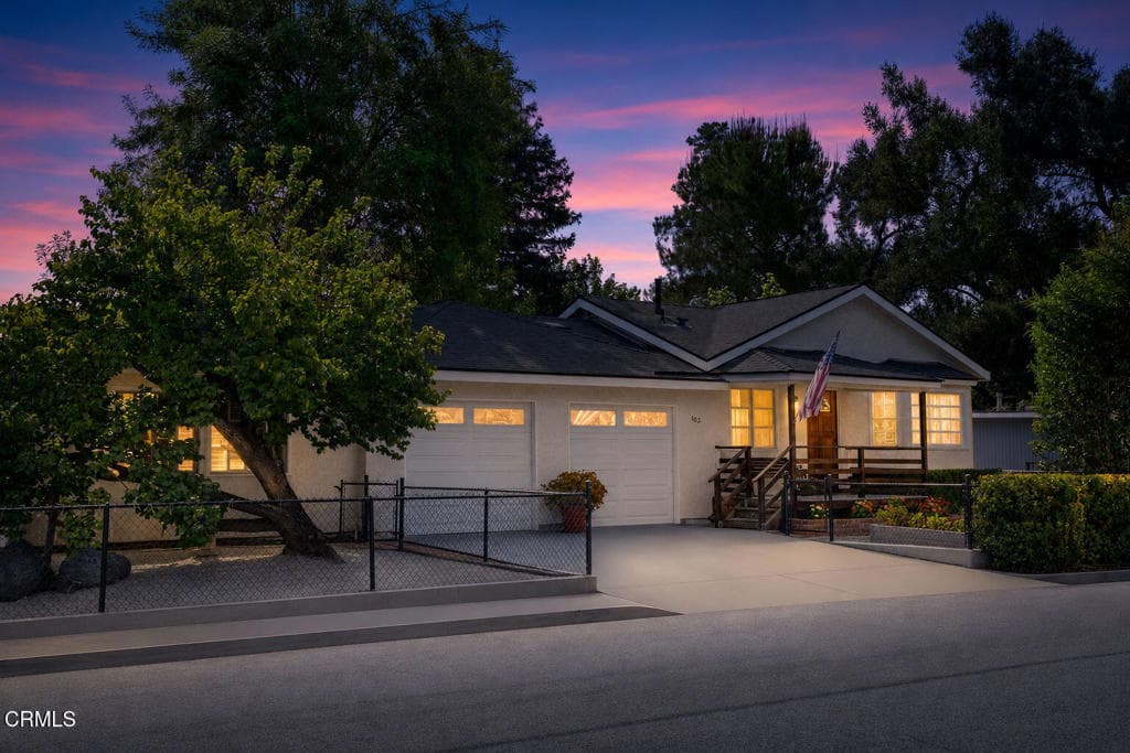 233 El Plano Drive